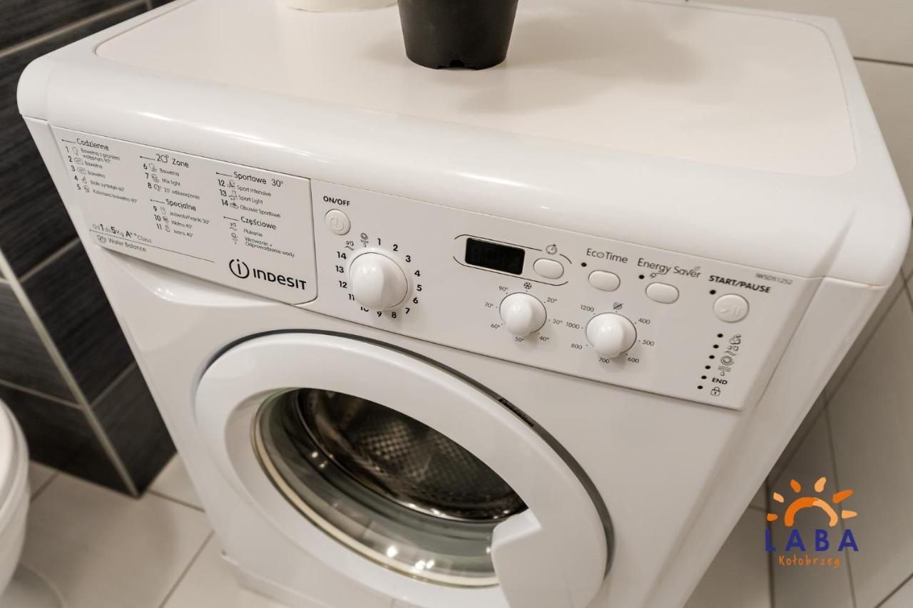 Laba Kolobrzeg Apartamenty Bursztynowe Z Miejscami Postojowymi Exterior photo