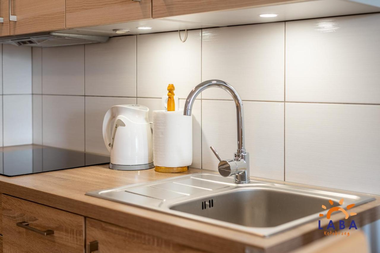 Laba Kolobrzeg Apartamenty Bursztynowe Z Miejscami Postojowymi Exterior photo