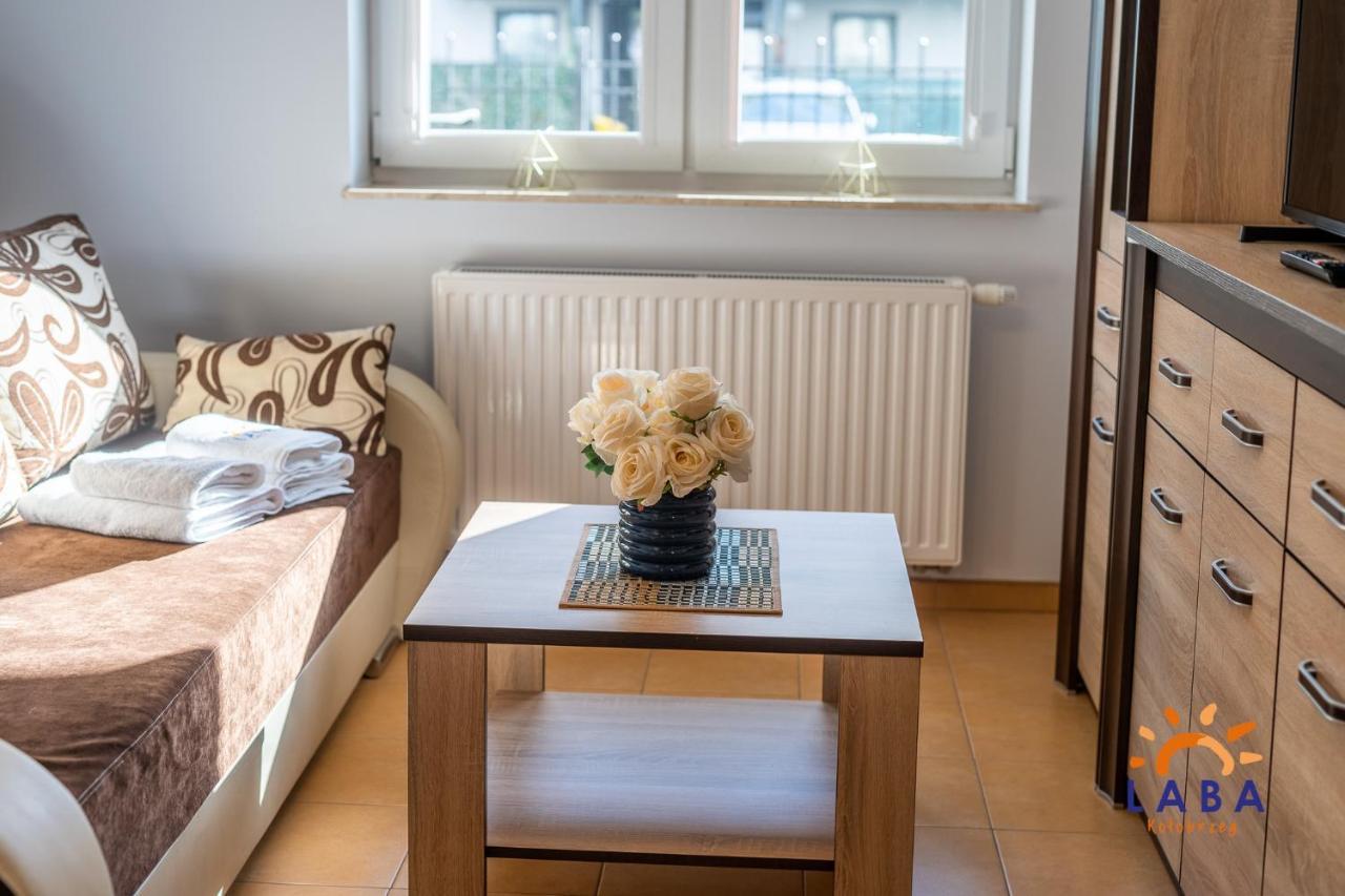 Laba Kolobrzeg Apartamenty Bursztynowe Z Miejscami Postojowymi Exterior photo