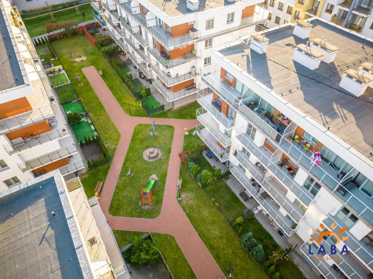 Laba Kolobrzeg Apartamenty Bursztynowe Z Miejscami Postojowymi Exterior photo