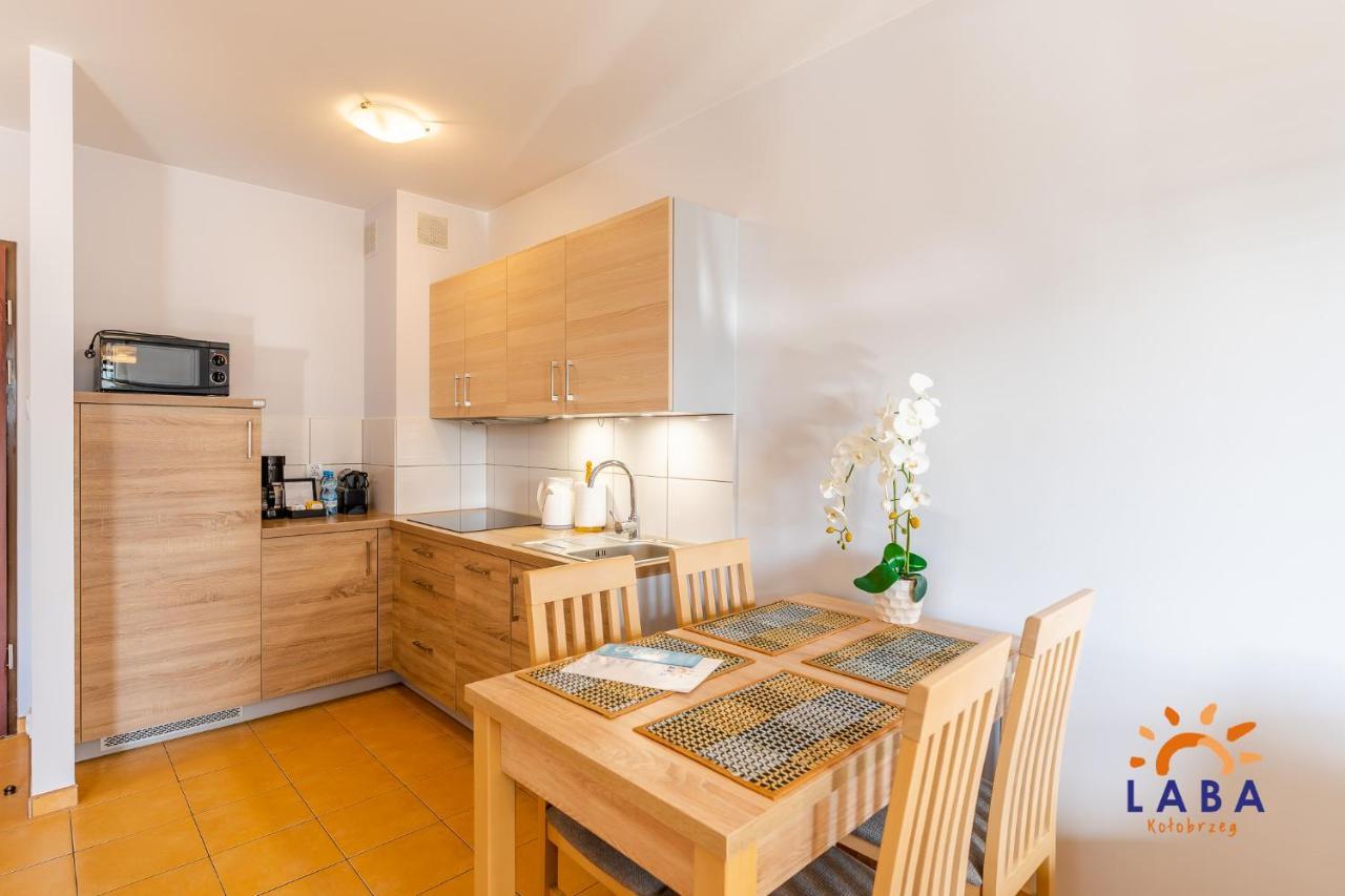 Laba Kolobrzeg Apartamenty Bursztynowe Z Miejscami Postojowymi Exterior photo