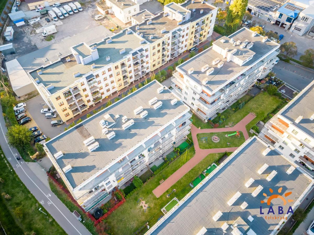 Laba Kolobrzeg Apartamenty Bursztynowe Z Miejscami Postojowymi Exterior photo